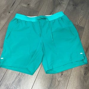 Lululemon - License to Train Linerless Short 7"